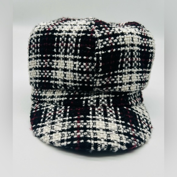 Indigo Soul women’s plaid tweed painters cap; black and white w/ specks of red - Picture 1 of 11